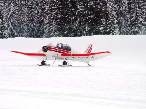FFA Altiport Training  Courchevel  6th to 13th January 2001.-Jodel at Mirabel jpg